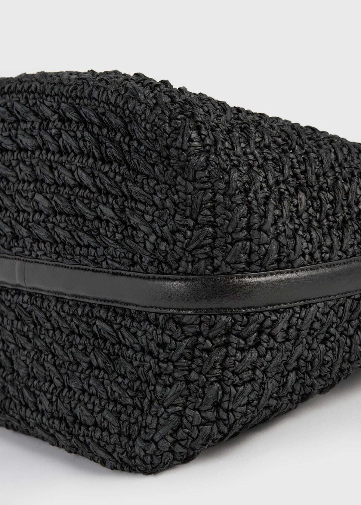 Belted paper raffia tote black